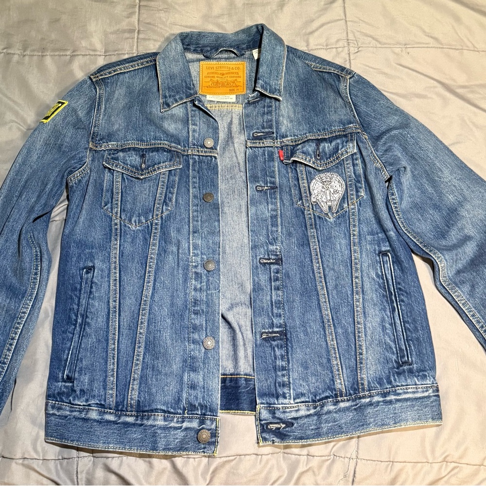 Levi's Denim Trucker Jacket